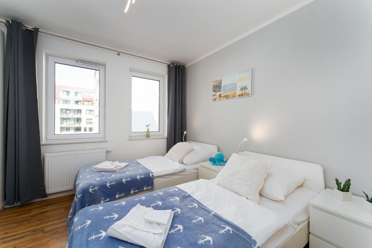 Apt Nadmorskie - 4 Pory Roku Kołobrzeg Exterior foto