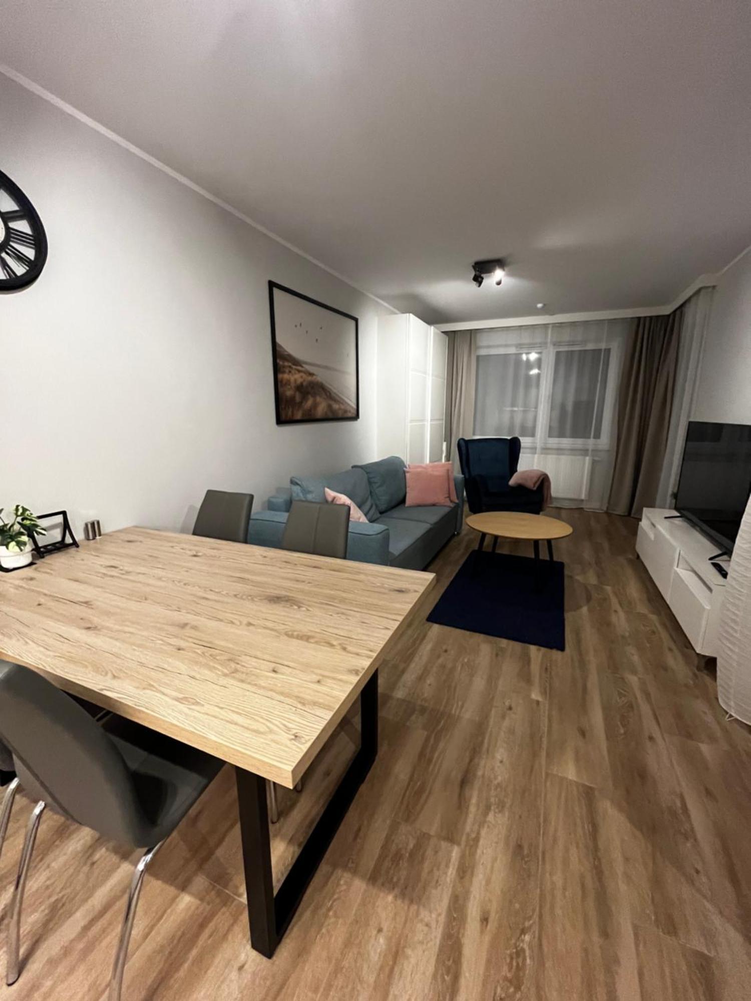 Apt Nadmorskie - 4 Pory Roku Kołobrzeg Exterior foto
